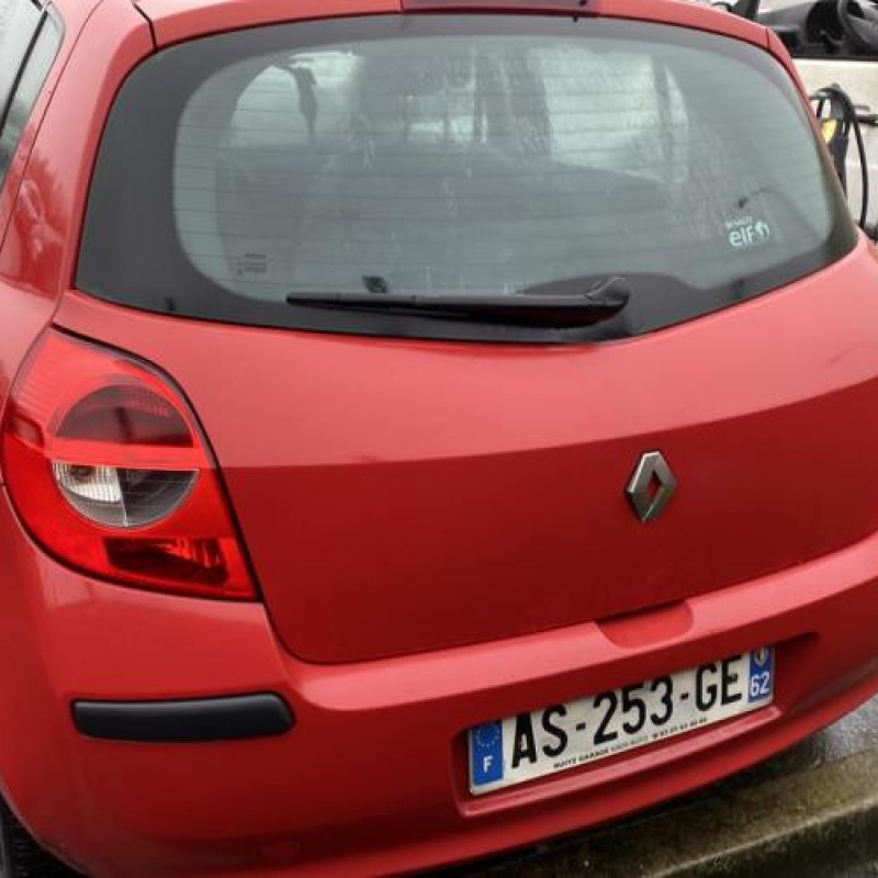 Boitier UCH RENAULT CLIO 3 Photo n°13