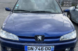 Calandre PEUGEOT 306