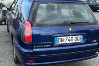 Calandre PEUGEOT 306