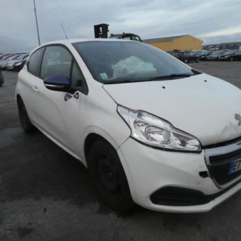 Interrupteur de leve vitre avant droit PEUGEOT 208 1 Photo n°5