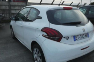 Interrupteur de leve vitre avant droit PEUGEOT 208 1