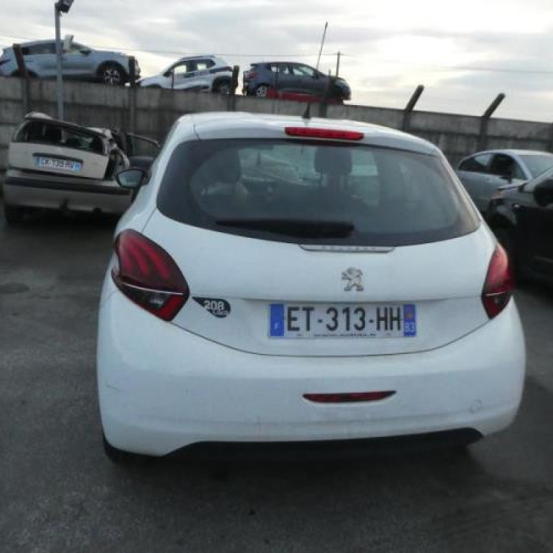 Interrupteur de leve vitre avant droit PEUGEOT 208 1 Photo n°8