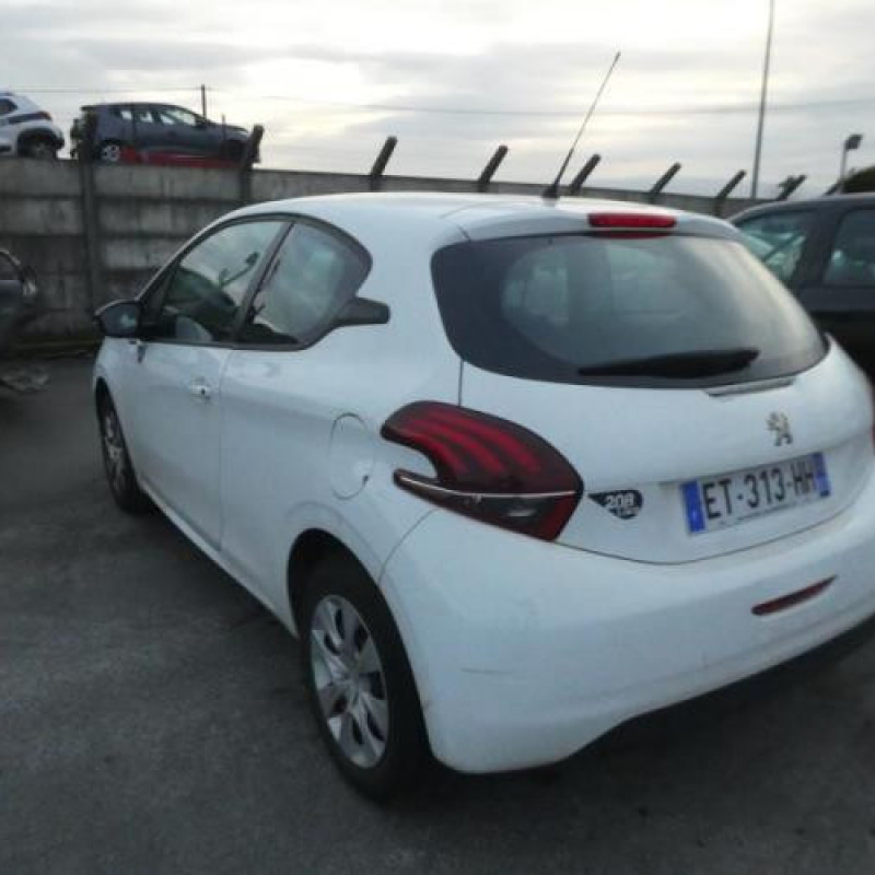 Boitier BSI PEUGEOT 208 1 Photo n°9