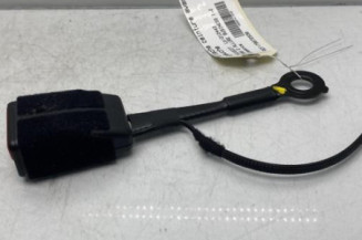 Attache ceinture avant gauche PEUGEOT 208 2