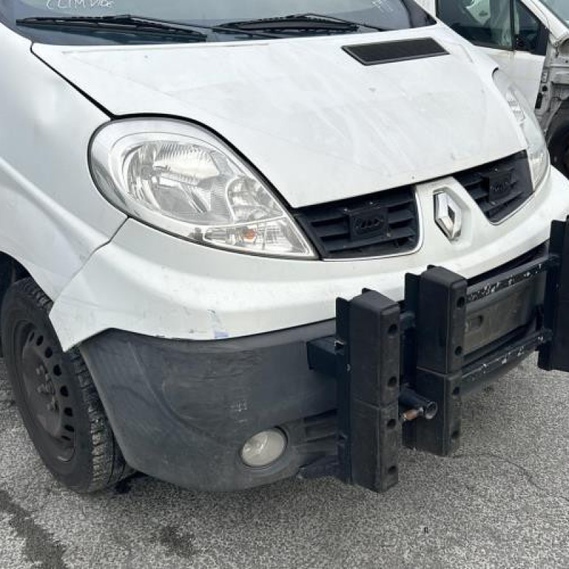 Poignee porte laterale gauche RENAULT TRAFIC 2 Photo n°4