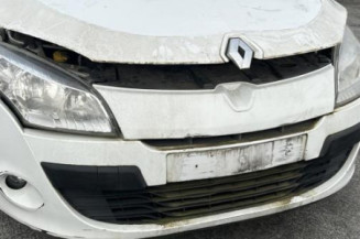 Pare choc arriere RENAULT MEGANE 3