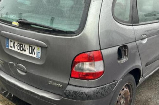 Moteur essuie glace avant RENAULT SCENIC 1