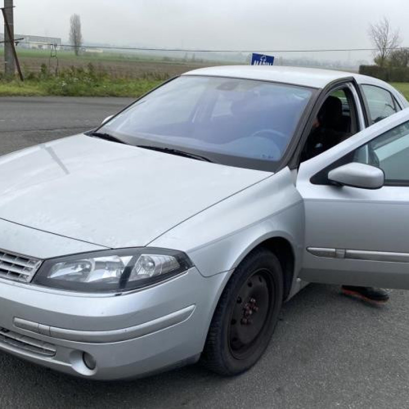 Feu arriere principal gauche (feux) RENAULT LAGUNA 2 Photo n°5