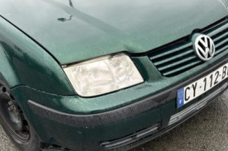 Poignee porte arriere droit VOLKSWAGEN BORA