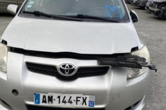 Pretensionneur de ceinture avant droit TOYOTA AURIS 1