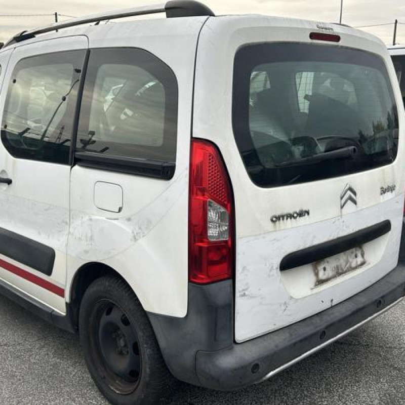 Porte avant droit CITROEN BERLINGO 2 Photo n°13