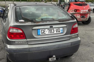 Boite de vitesses RENAULT MEGANE 1