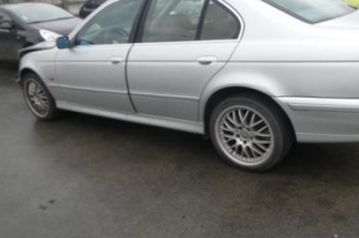 Vitre avant droit BMW SERIE 5 E39