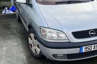 Vitre avant gauche OPEL ZAFIRA A