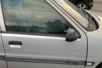 Porte avant droit CITROEN SAXO