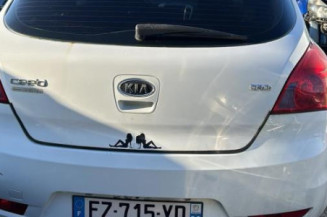 Aile avant droit KIA PRO-CEED 1