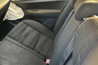 Serrure avant droit PEUGEOT 307