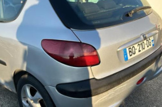 Boitier air bag PEUGEOT 206