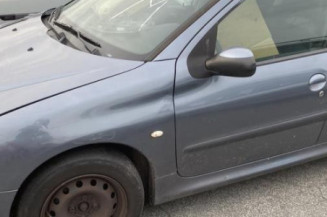 Serrure avant droit PEUGEOT 206