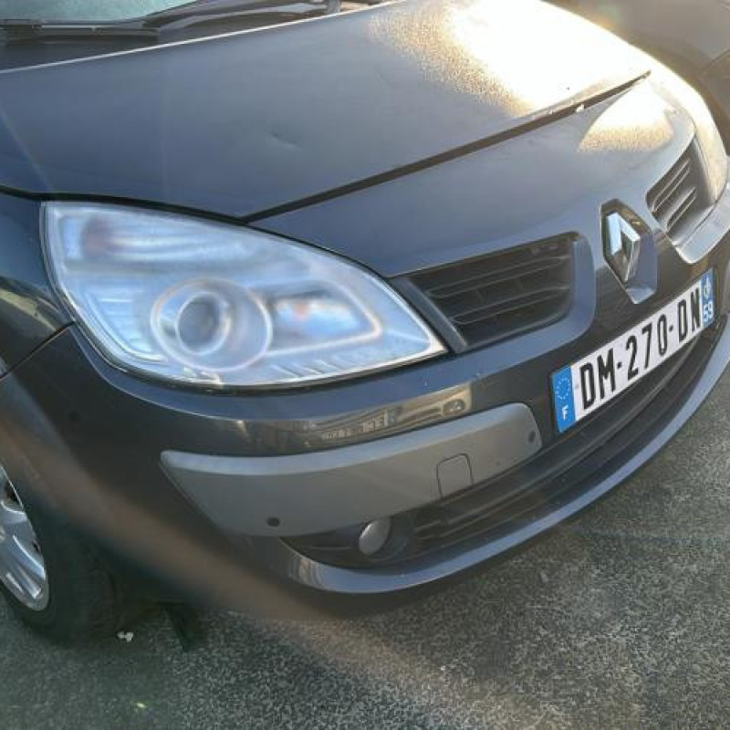 Feu arriere principal droit (feux) RENAULT GRAND SCENIC 2 Photo n°6