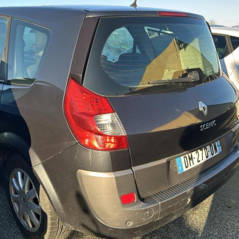 Feu arriere principal droit (feux) RENAULT GRAND SCENIC 2 Photo n°10