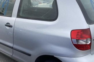 Serrure avant droit VOLKSWAGEN FOX