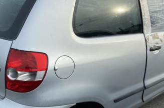 Serrure avant droit VOLKSWAGEN FOX