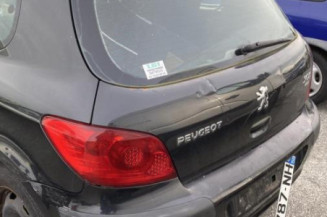 Serrure avant droit PEUGEOT 307