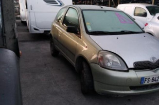 Retroviseur droit TOYOTA YARIS 1