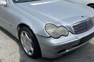 Pretensionneur de ceinture avant gauche MERCEDES CLASSE C 203