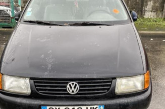 Retroviseur gauche VOLKSWAGEN POLO 3