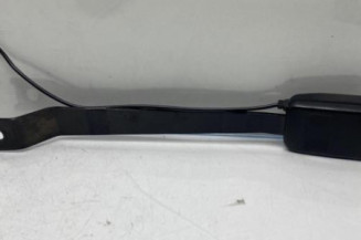 Attache ceinture avant gauche NISSAN QASHQAI 1