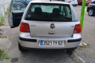 Bouton de coffre VOLKSWAGEN GOLF 4