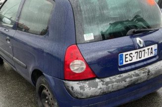 Anti brouillard droit (feux) RENAULT CLIO 2