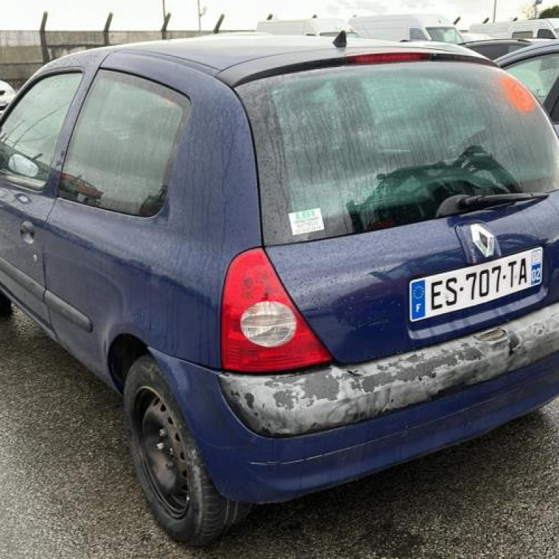 Anti brouillard droit (feux) RENAULT CLIO 2 Photo n°9