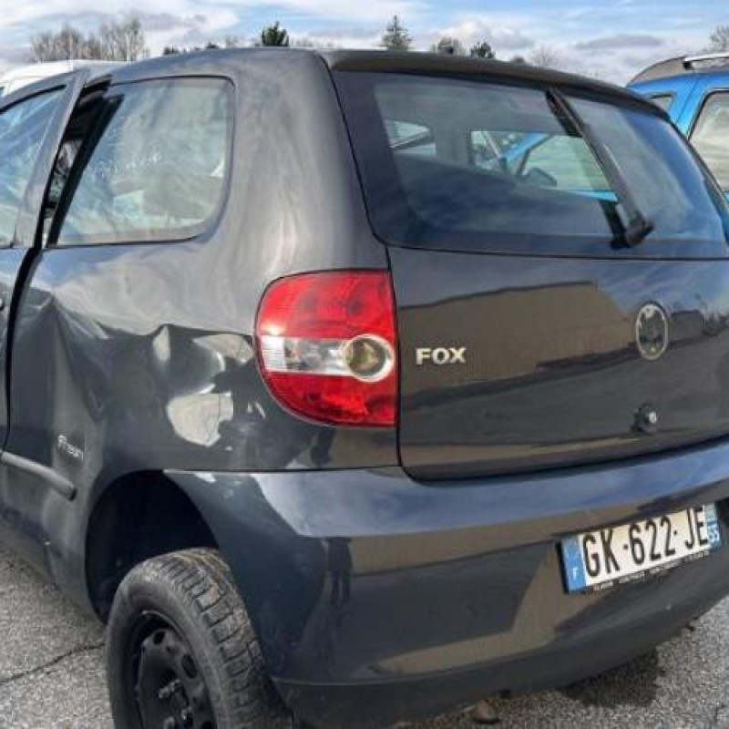 Leve vitre electrique avant gauche VOLKSWAGEN FOX Photo n°11