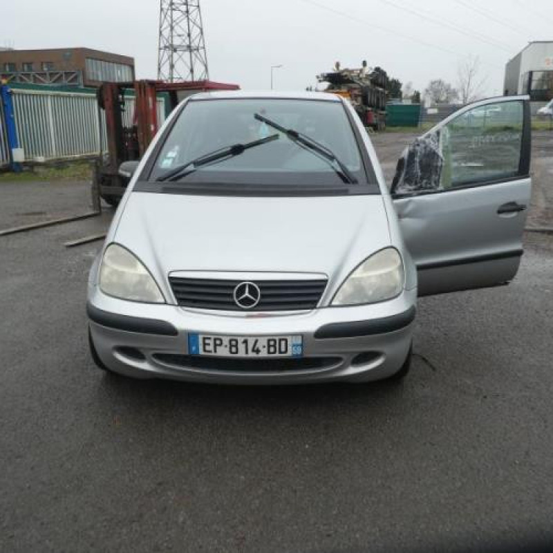 Feu arriere principal droit (feux) MERCEDES CLASSE A 168 Photo n°4