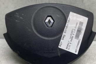 Air bag conducteur RENAULT CLIO 2 Photo n°1