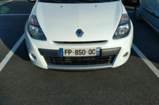 Poignee interieur arriere gauche RENAULT CLIO 3