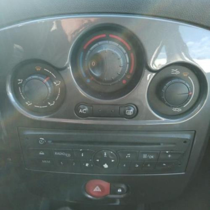 Poignee interieur arriere gauche RENAULT CLIO 3 Photo n°14