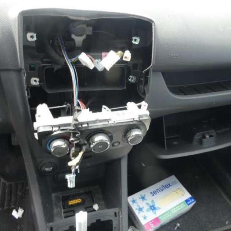 Moteur RENAULT CLIO 4 Photo n°8