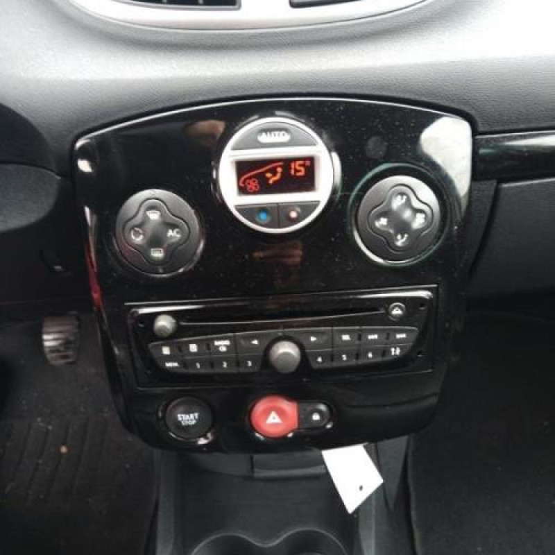 Poignee interieur arriere gauche RENAULT CLIO 3 Photo n°10