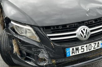 Custode arriere droit VOLKSWAGEN TIGUAN 1