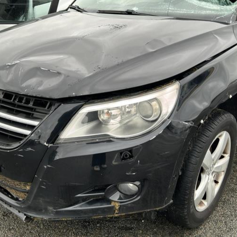 Vitre arriere droit VOLKSWAGEN TIGUAN 1 Photo n°9