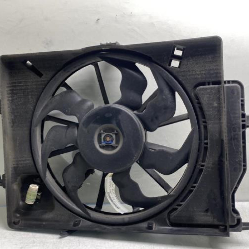 Moto ventilateur radiateur HYUNDAI I 20 2 Photo n°2