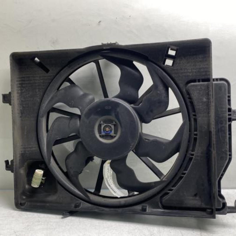 Moto ventilateur radiateur HYUNDAI I 20 2 Photo n°3