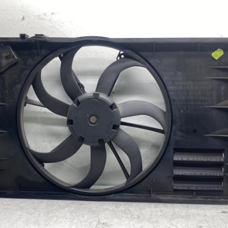 Moto ventilateur radiateur VOLKSWAGEN GOLF 5 Photo n°3