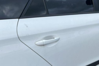 Poignee porte avant gauche HYUNDAI I 20 2