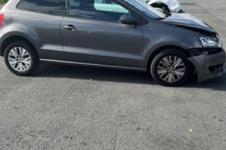 Amortisseur avant droit VOLKSWAGEN POLO 5