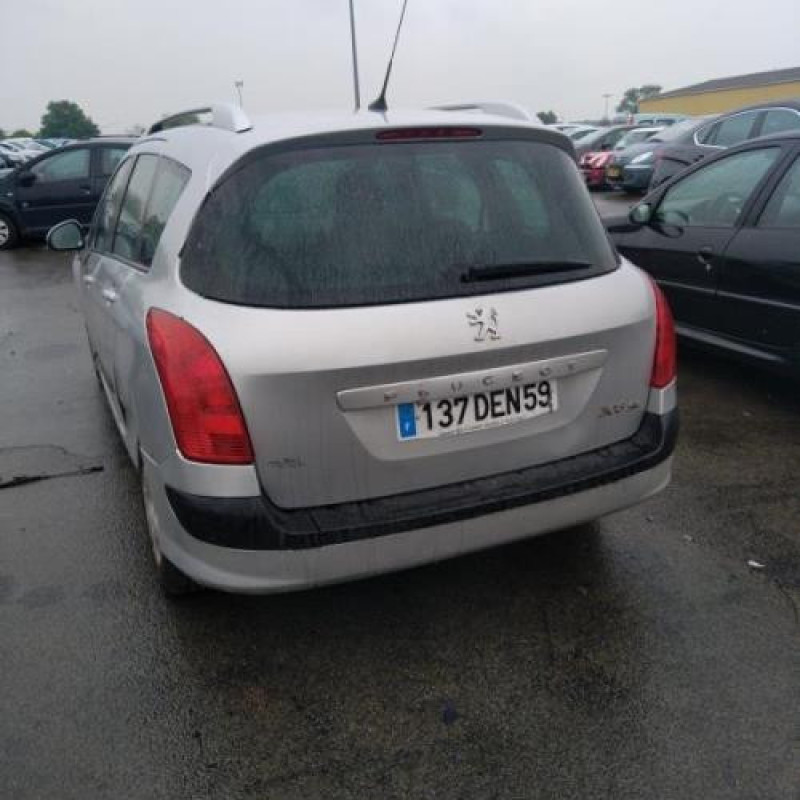 Pretensionneur de ceinture avant droit PEUGEOT 308 1 SW Photo n°10